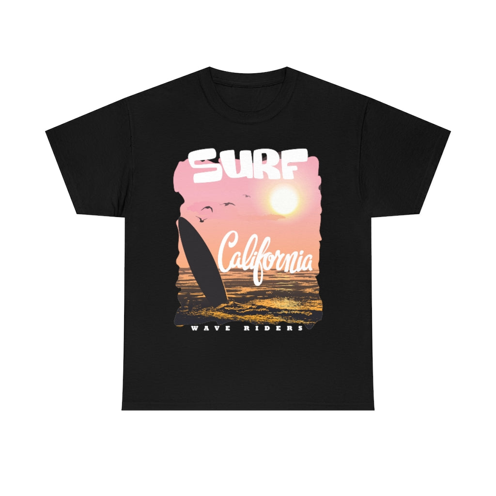 Surf California Retro T-shirt - Unisex Heavy Cotton Tee