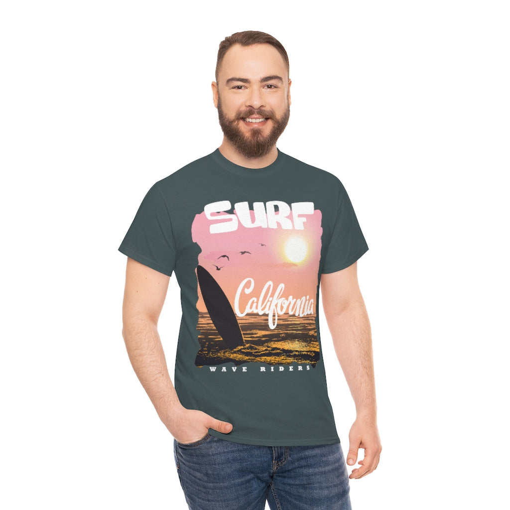 Surf California Retro T-shirt - Unisex Heavy Cotton Tee